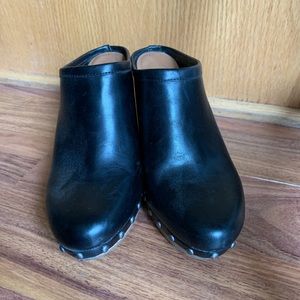Women’s Clogs with Heal